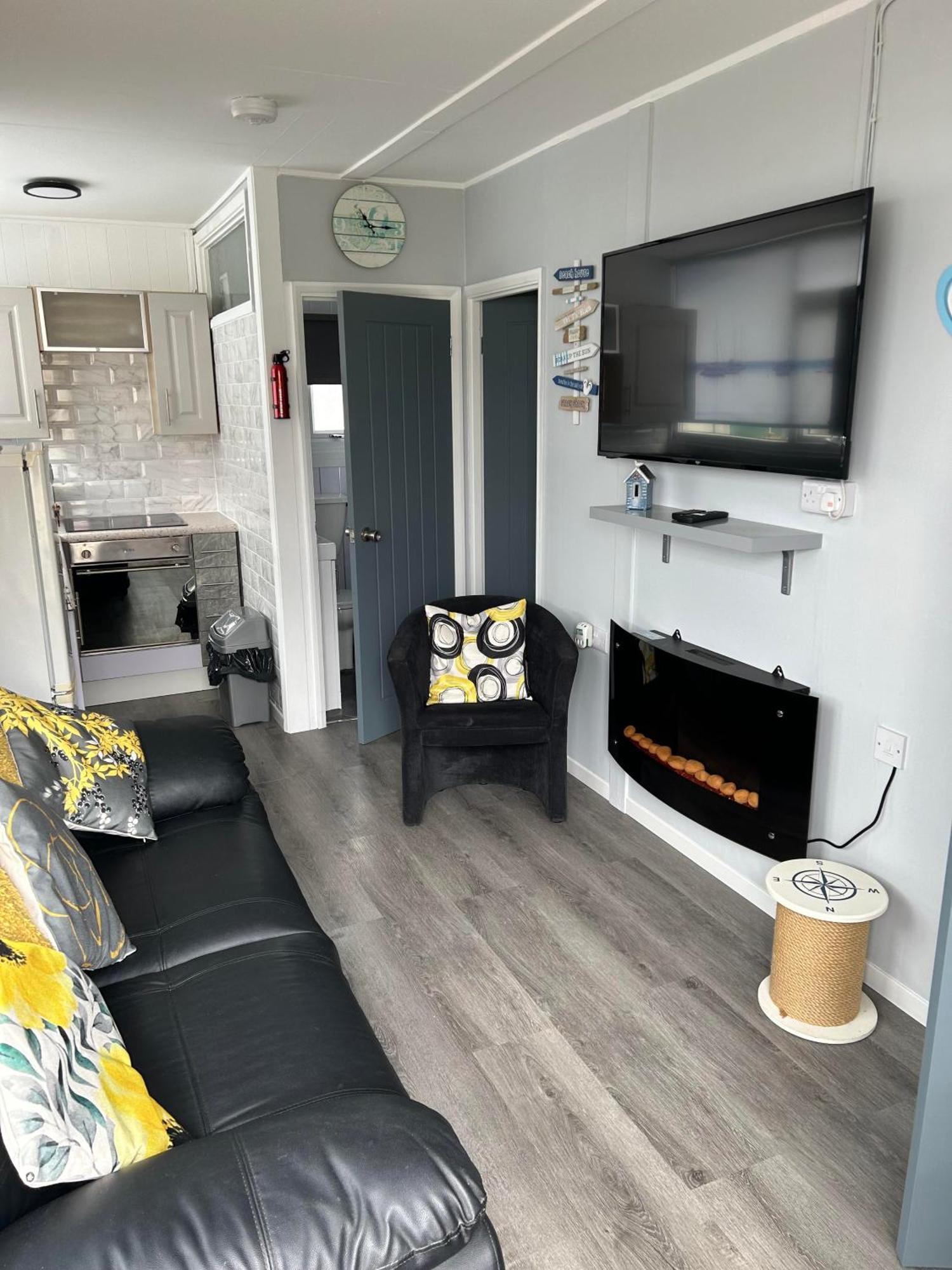 Cozy Seaside Chalet In Bridlington Exterior foto